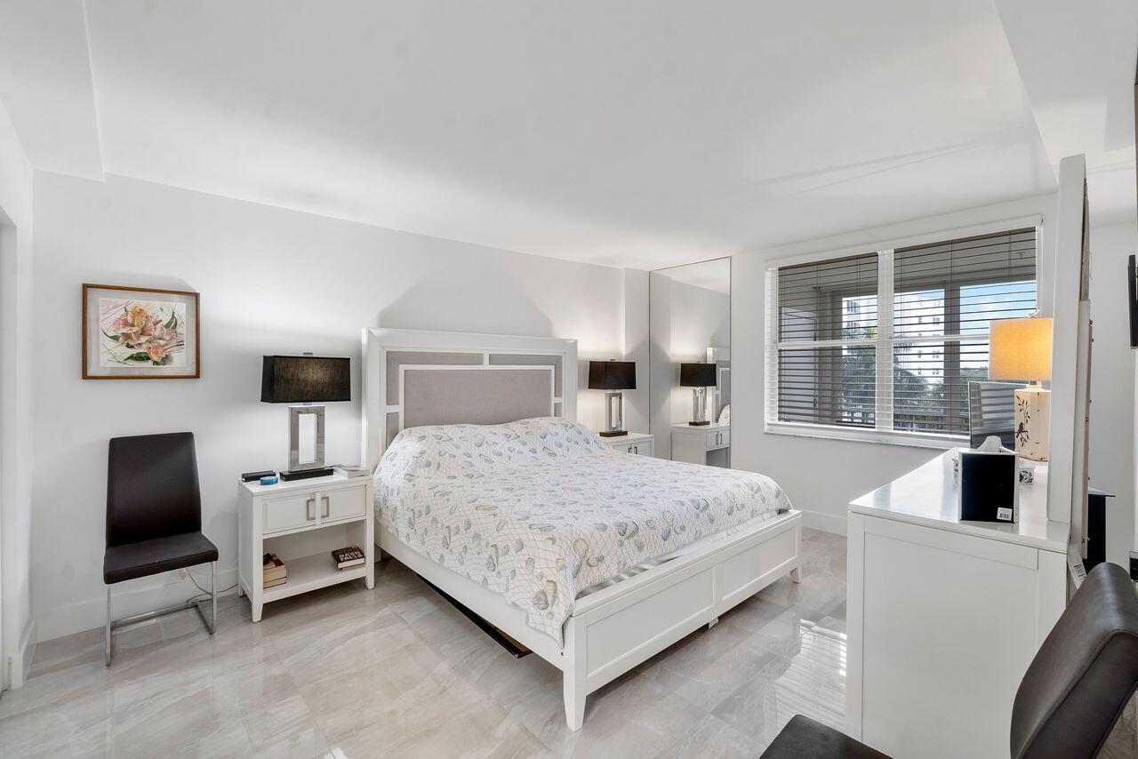 SEAGATE OF HIGHLAND CONDO - Residential