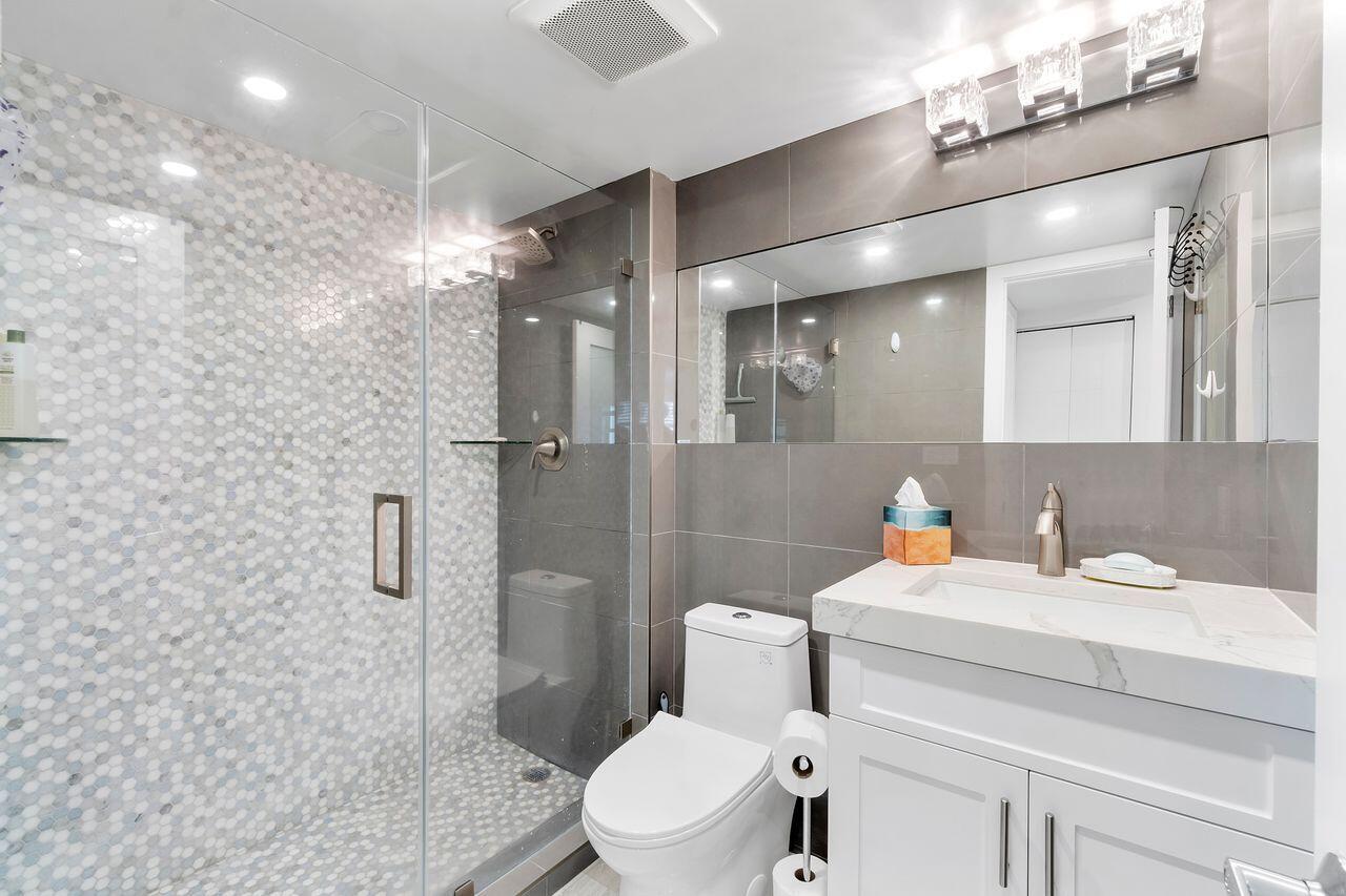 SEAGATE OF HIGHLAND CONDO - Residential