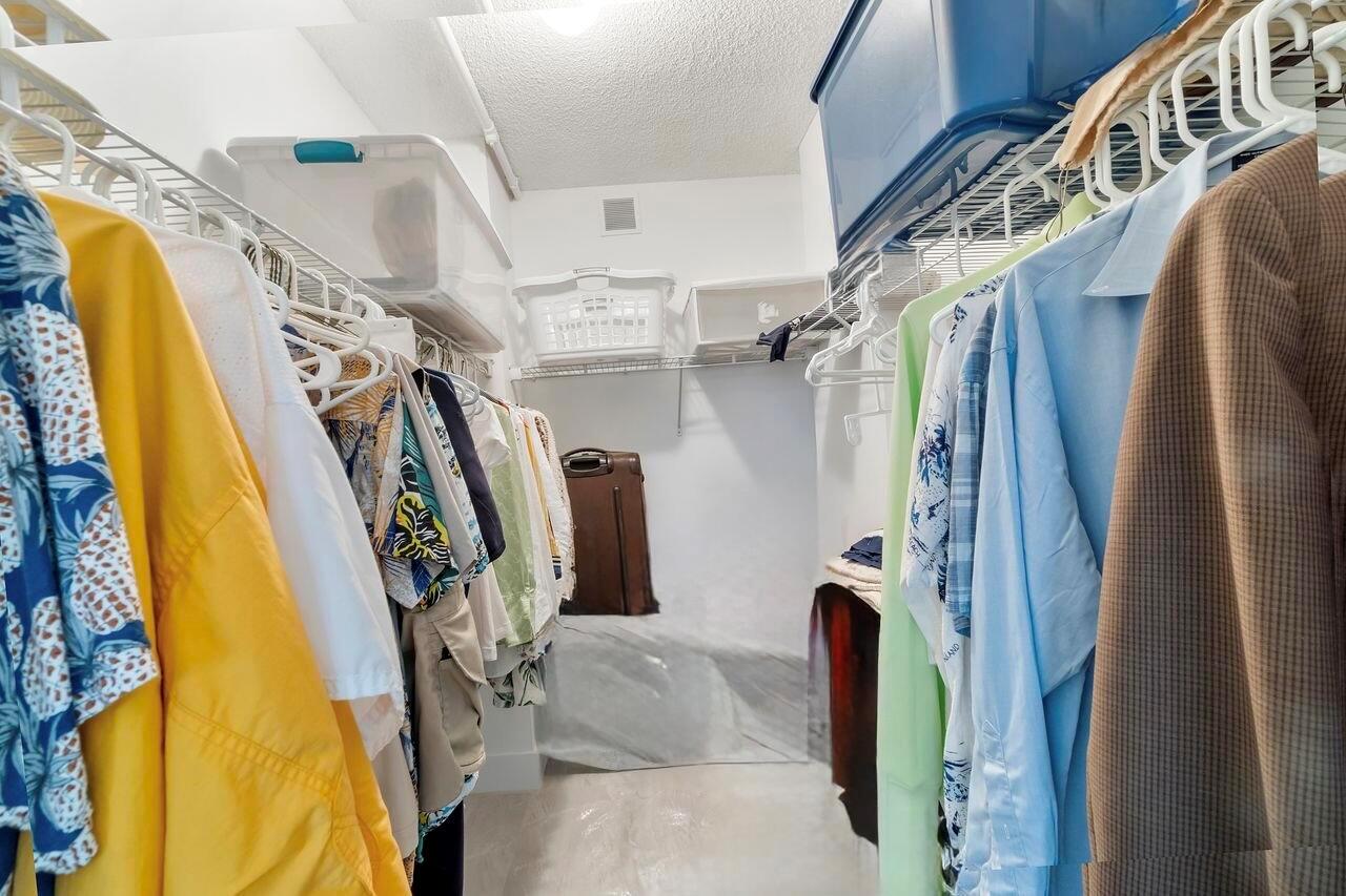 SEAGATE OF HIGHLAND CONDO - Residential