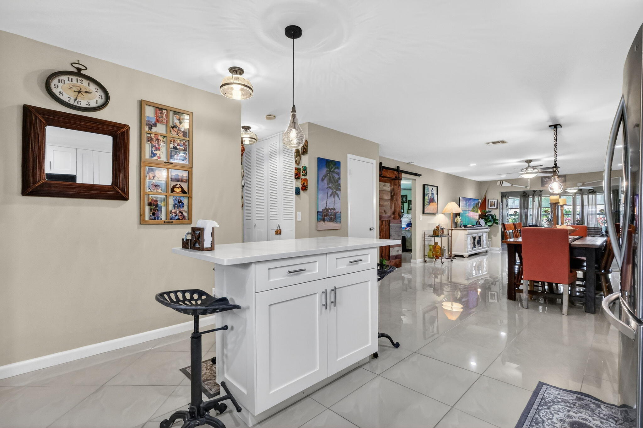 CRESTHAVEN CONDO TOWNHOMES SEC 3 - Residential