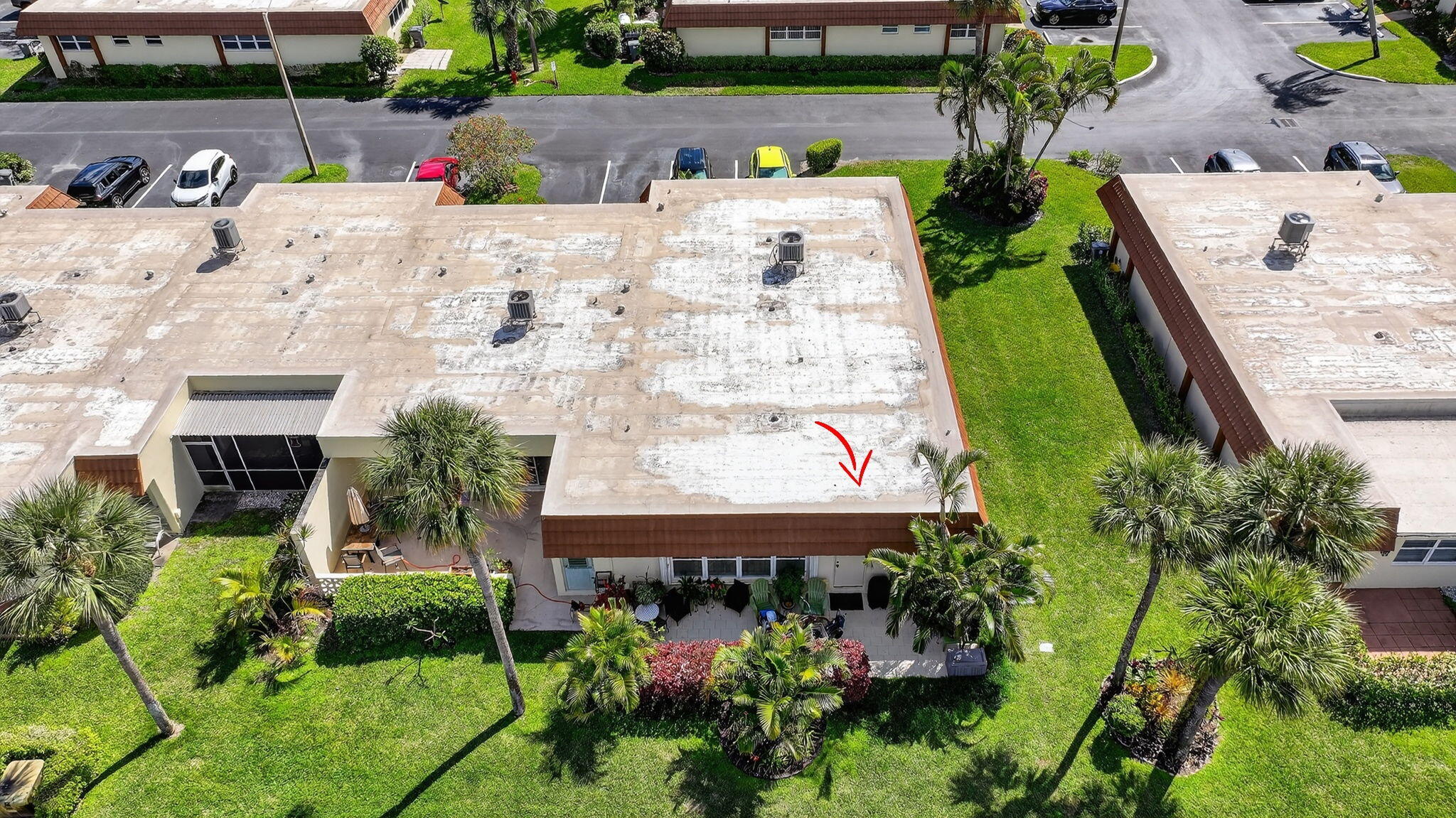 CRESTHAVEN CONDO TOWNHOMES SEC 3 - Residential