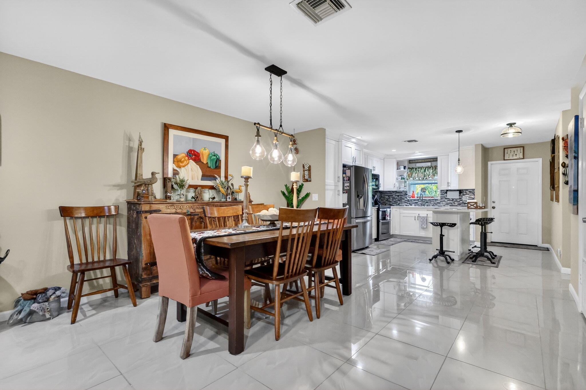 CRESTHAVEN CONDO TOWNHOMES SEC 3 - Residential