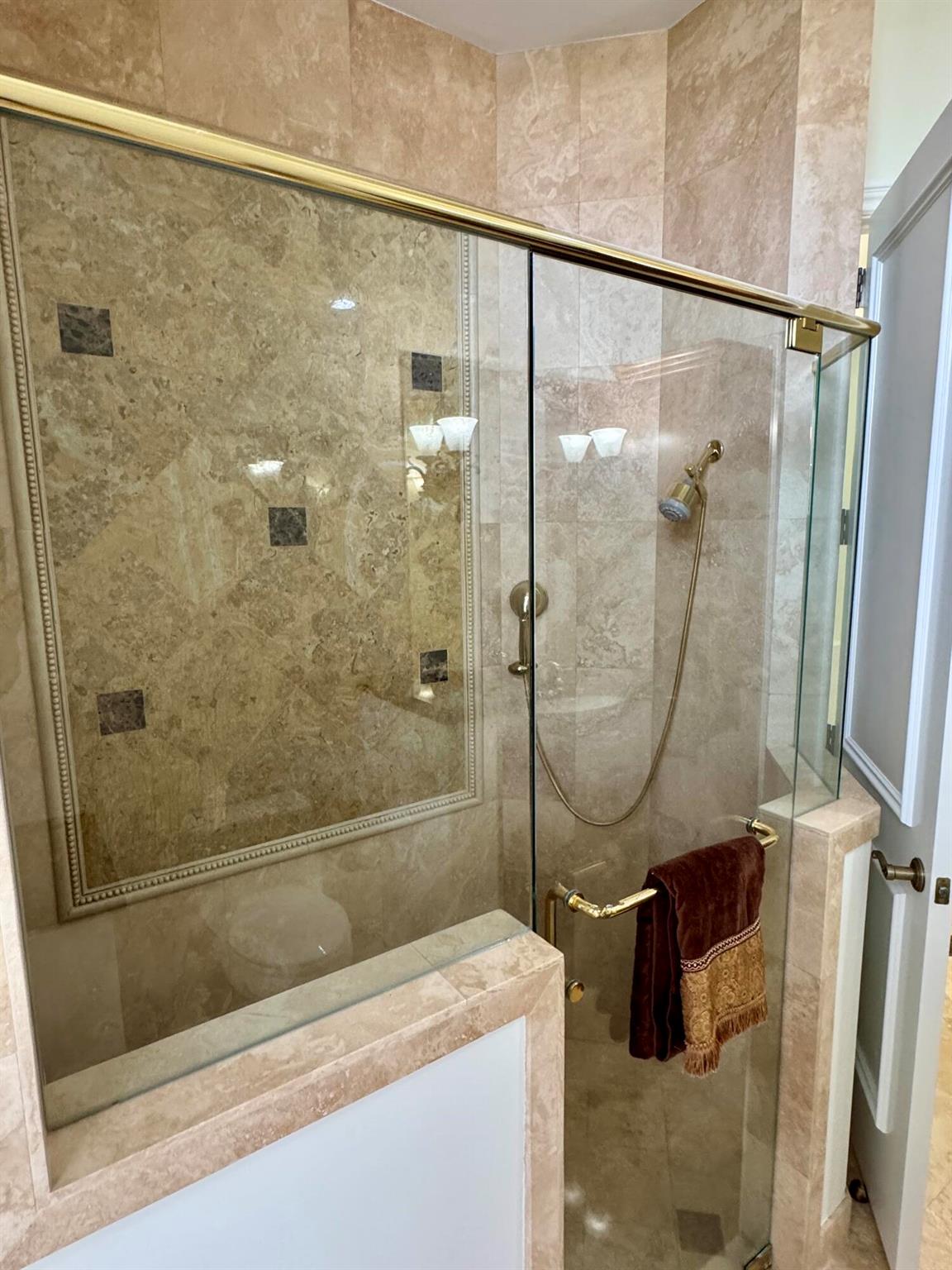 TESORO PLAT NO 3 - Residential