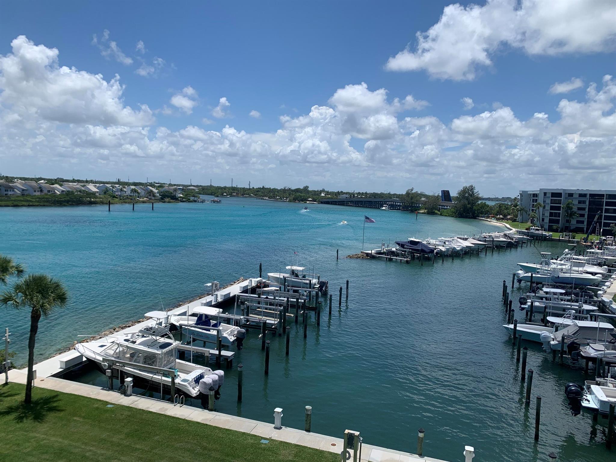 JUPITER COVE CONDO - Residential