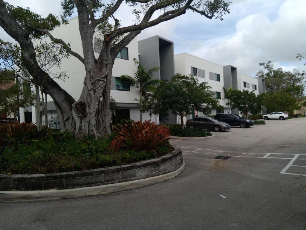 PALM AIRE PRESERVE - Residential Lease
