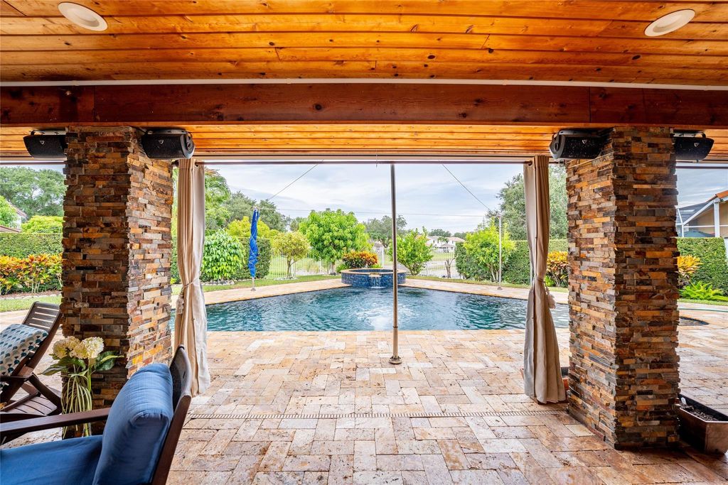 Photo of 10770 Fox Glen Drive, Boca Raton, FL 33428 (MLS # F10519709)