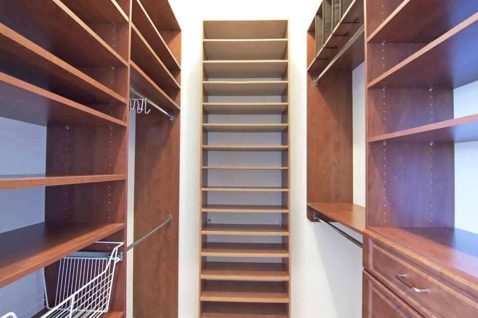 ESPLANADE GRANDE CONDO - Residential