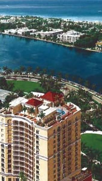 201 S Narcissus Avenue 405