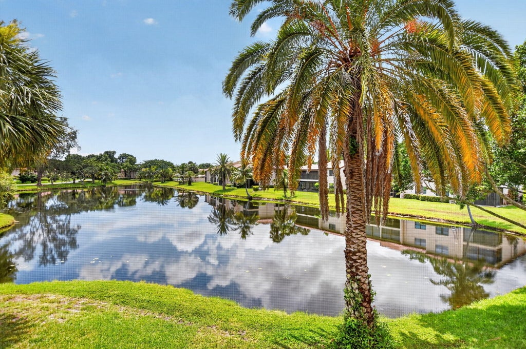 Photo of 9287 VISTA DEL LAGO #13 D, Boca Raton, FL 33428 (MLS # B26069140)