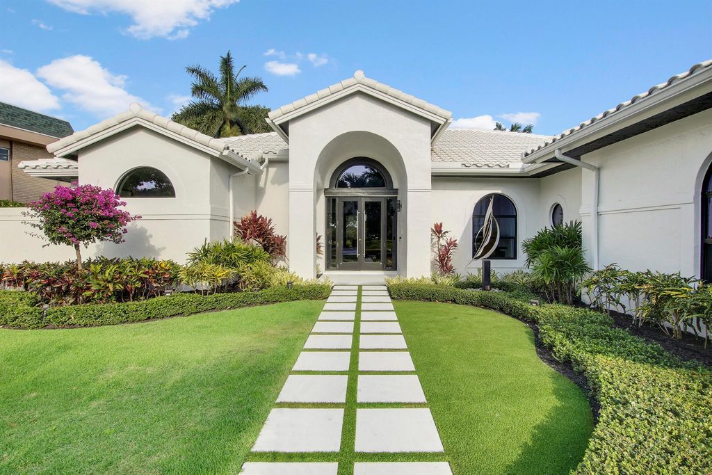 Photo of 10720 Avenue Of The Pga, Palm Beach Gardens, FL 33418 (MLS # R11015176)