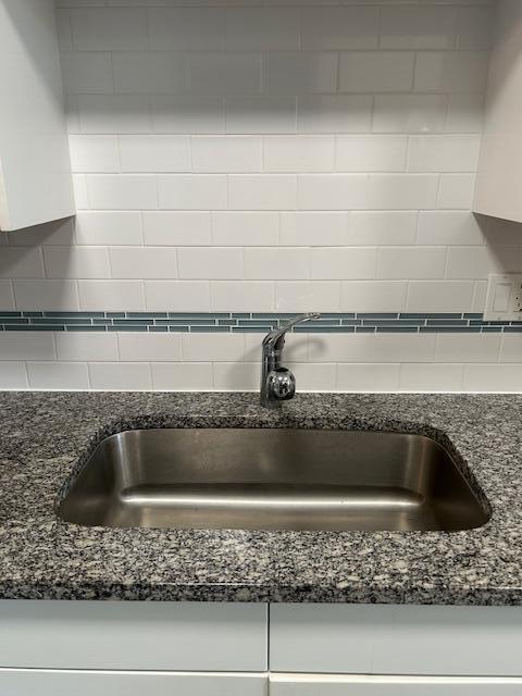 GOLDEN LAKES VILLAGE - Residential