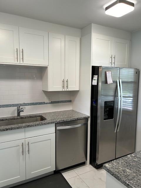 GOLDEN LAKES VILLAGE - Residential