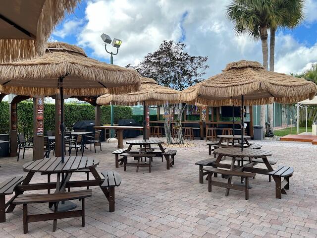 GOLDEN LAKES VILLAGE - Residential