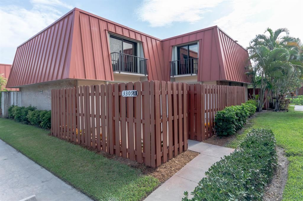 Photo of 3309 Gardens East Drive #B, Palm Beach Gardens, FL 33410 (MLS # R10726591)