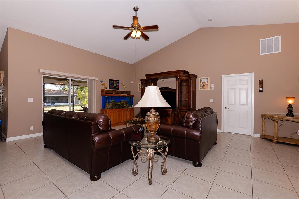 PORT ST LUCIE SECTION 25 - Residential