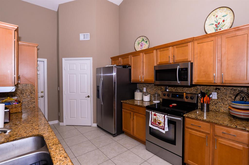 PORT ST LUCIE SECTION 25 - Residential