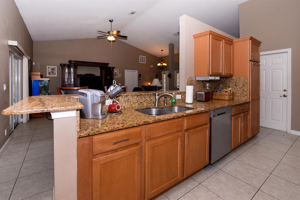 PORT ST LUCIE SECTION 25 - Residential