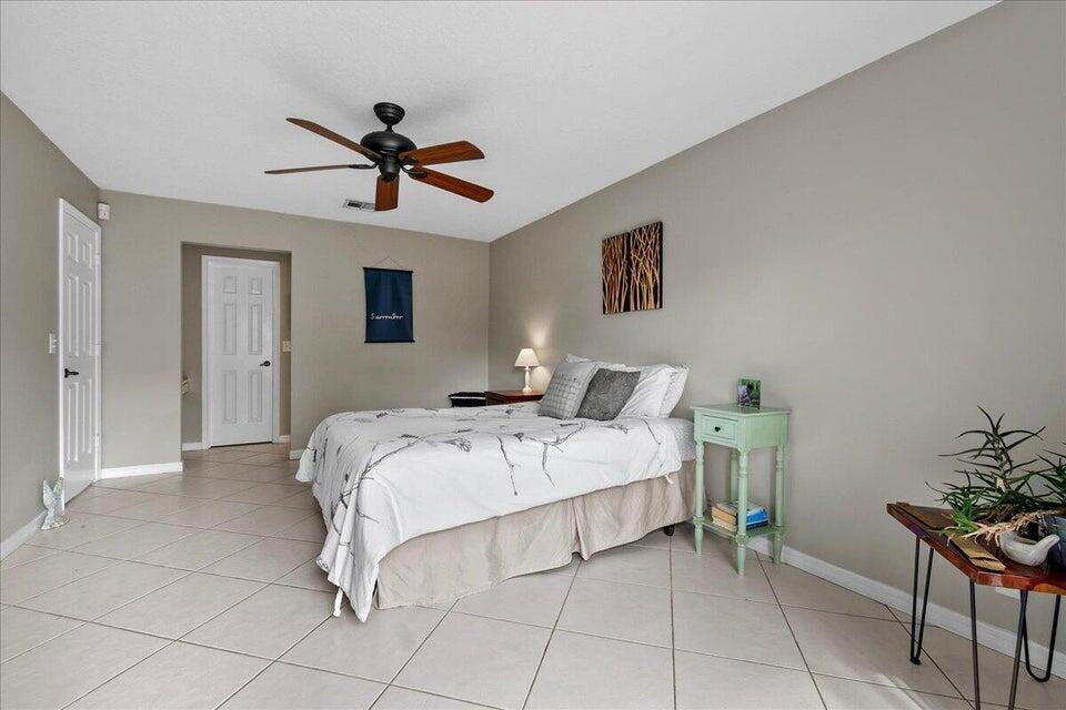 TALLPINE PH Il - Residential Lease