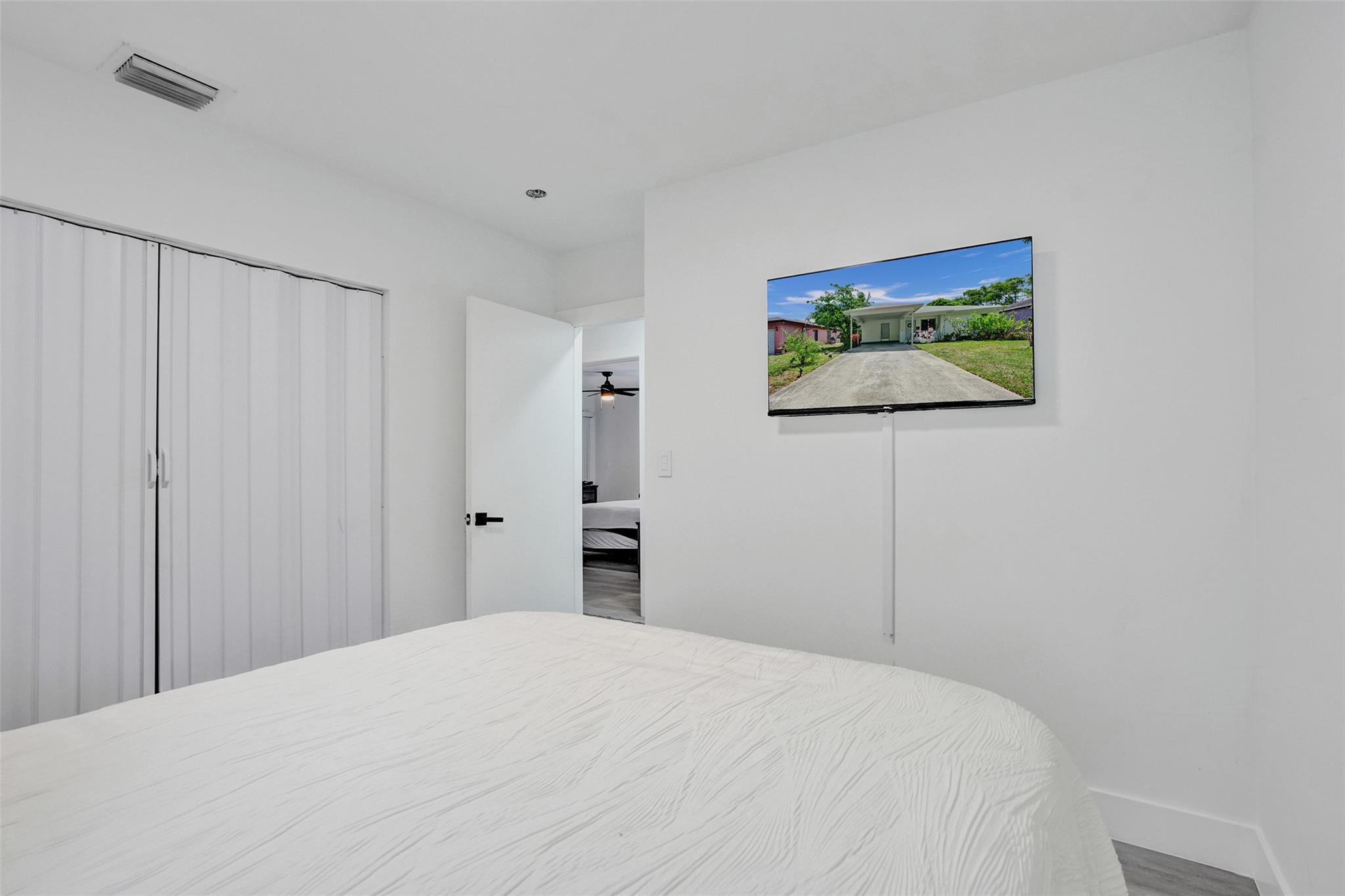 POMPANO BCH COMMUNITY - Residential