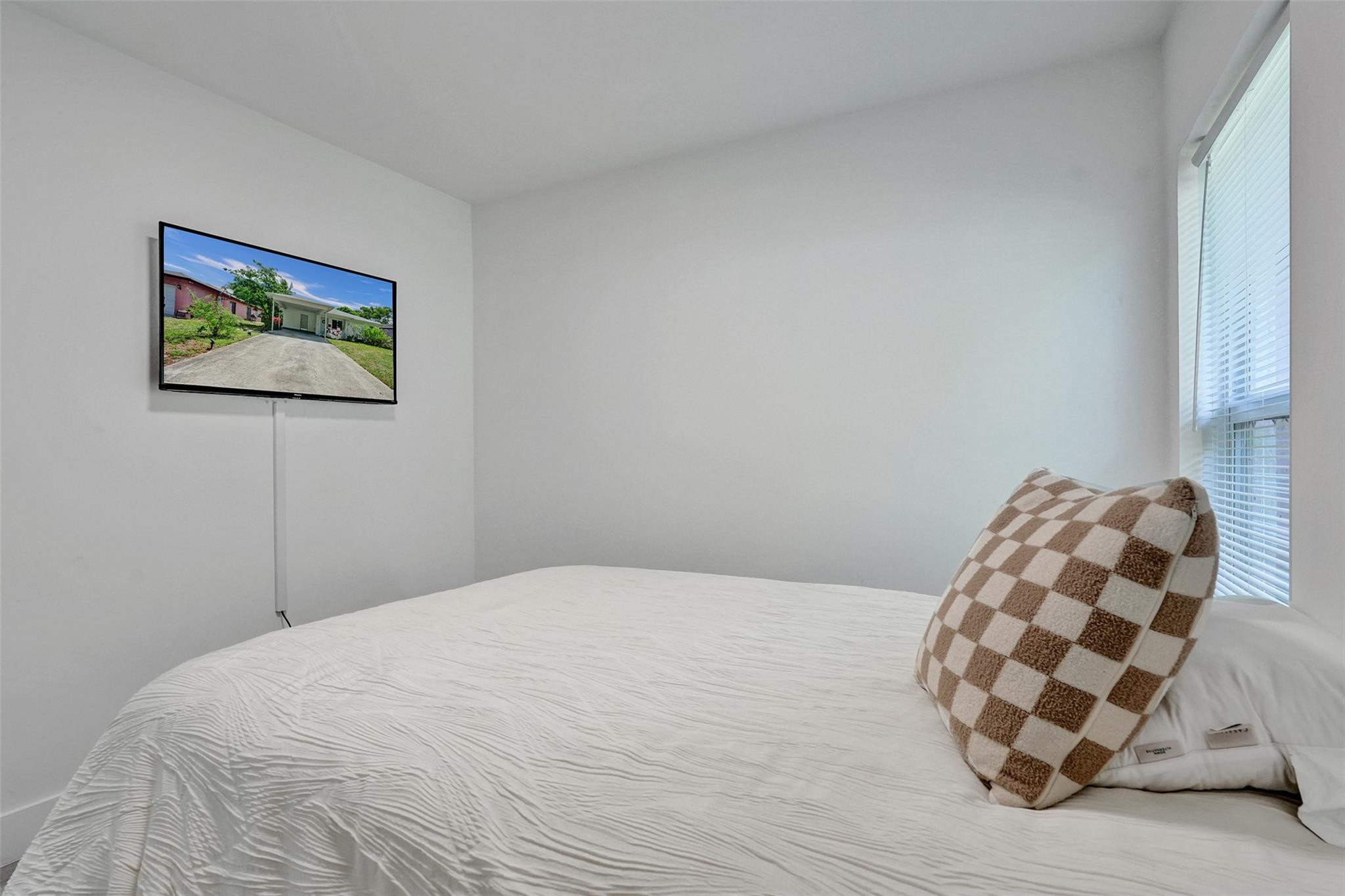 POMPANO BCH COMMUNITY - Residential