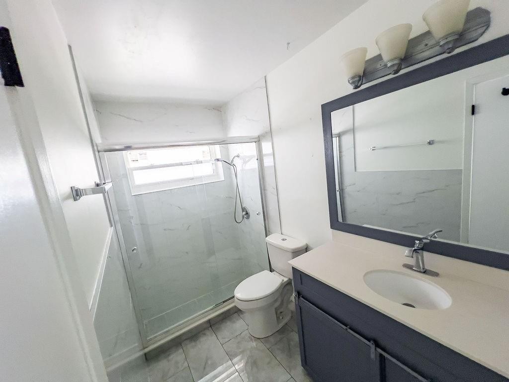 Comrock 95-47 B - Residential