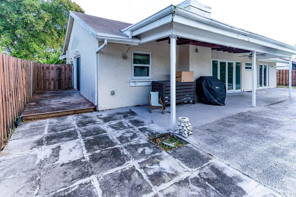 Comrock 95-47 B - Residential