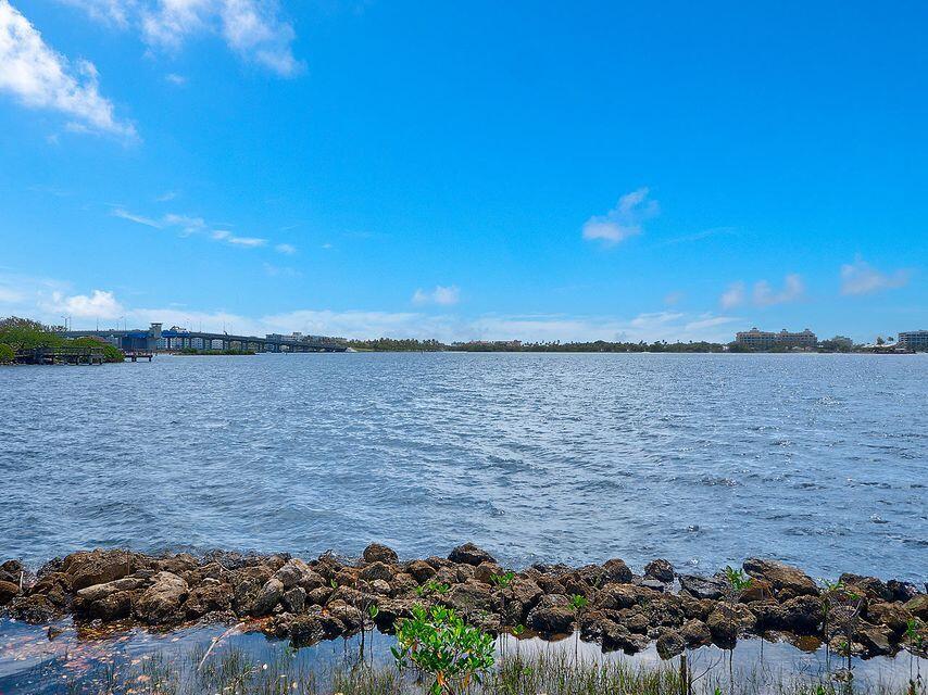 PARK TOWERS CONDO - Residential