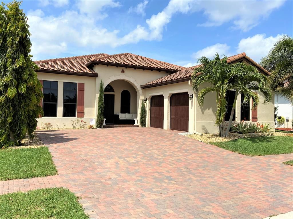 Photo of 7019 Merganser Court Ct, Lake Worth Beach, FL 33463 (MLS # R10720361)