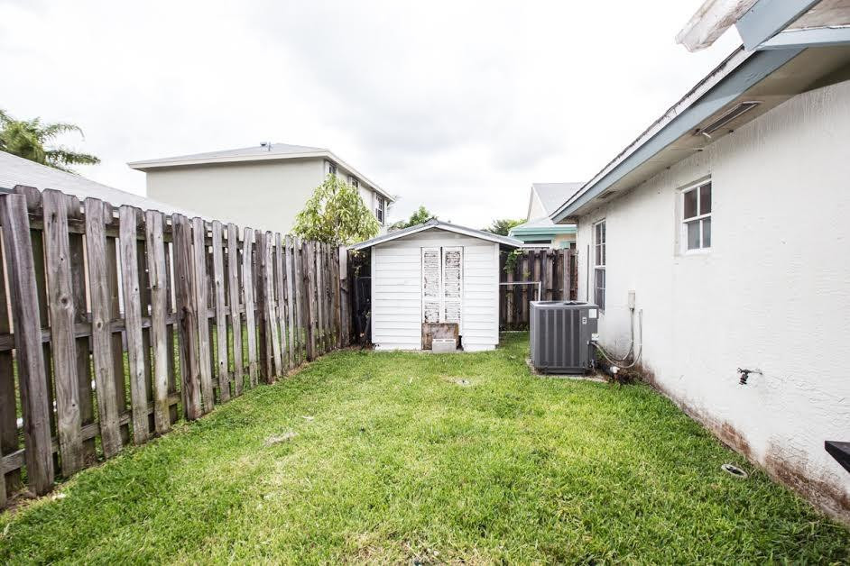 Villas At Woodland Greens - Residential