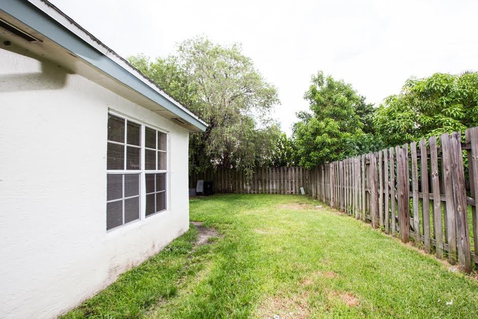 Villas At Woodland Greens - Residential