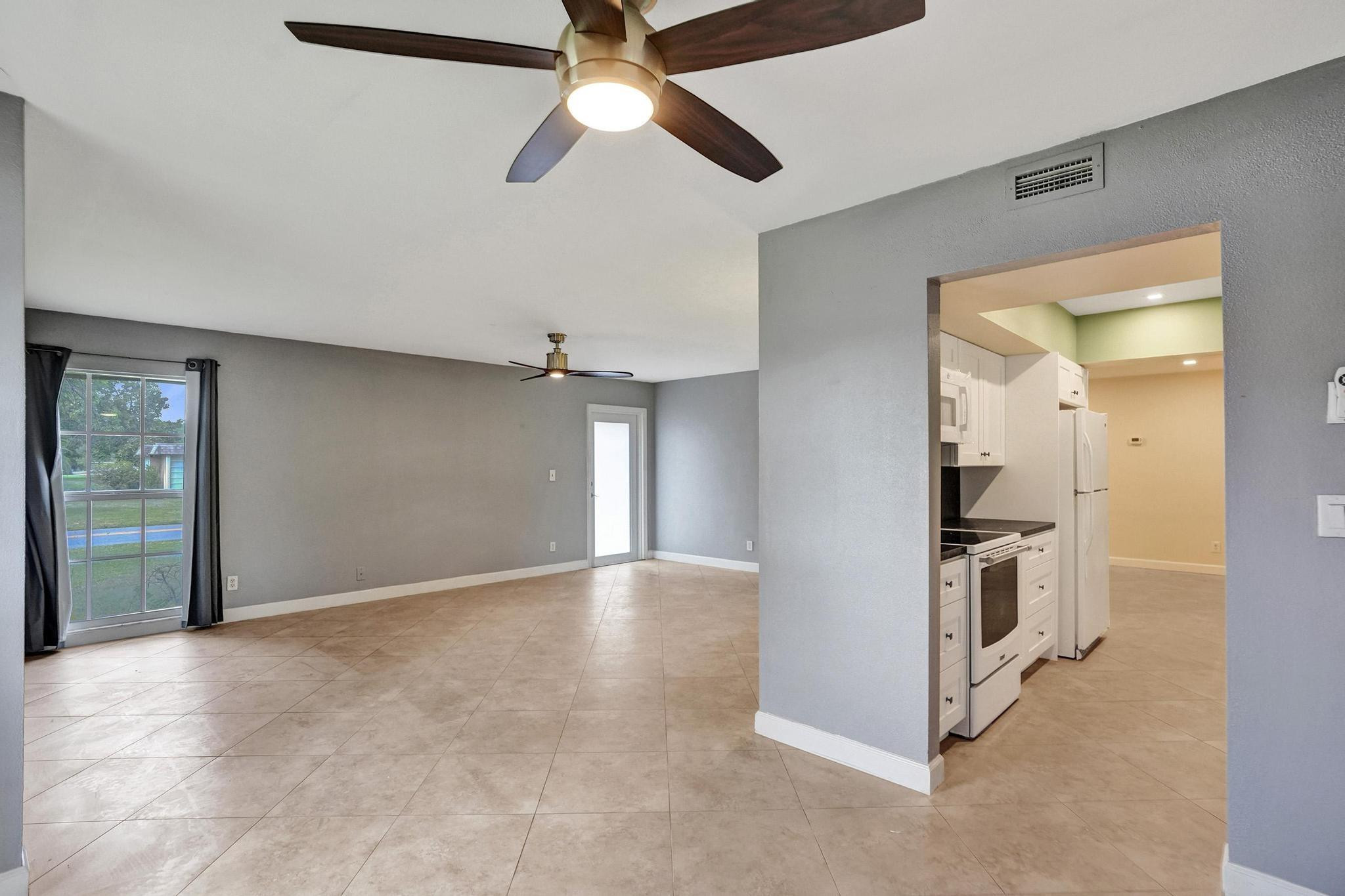 MAINLANDS OF TAMARAC LAKE - Residential