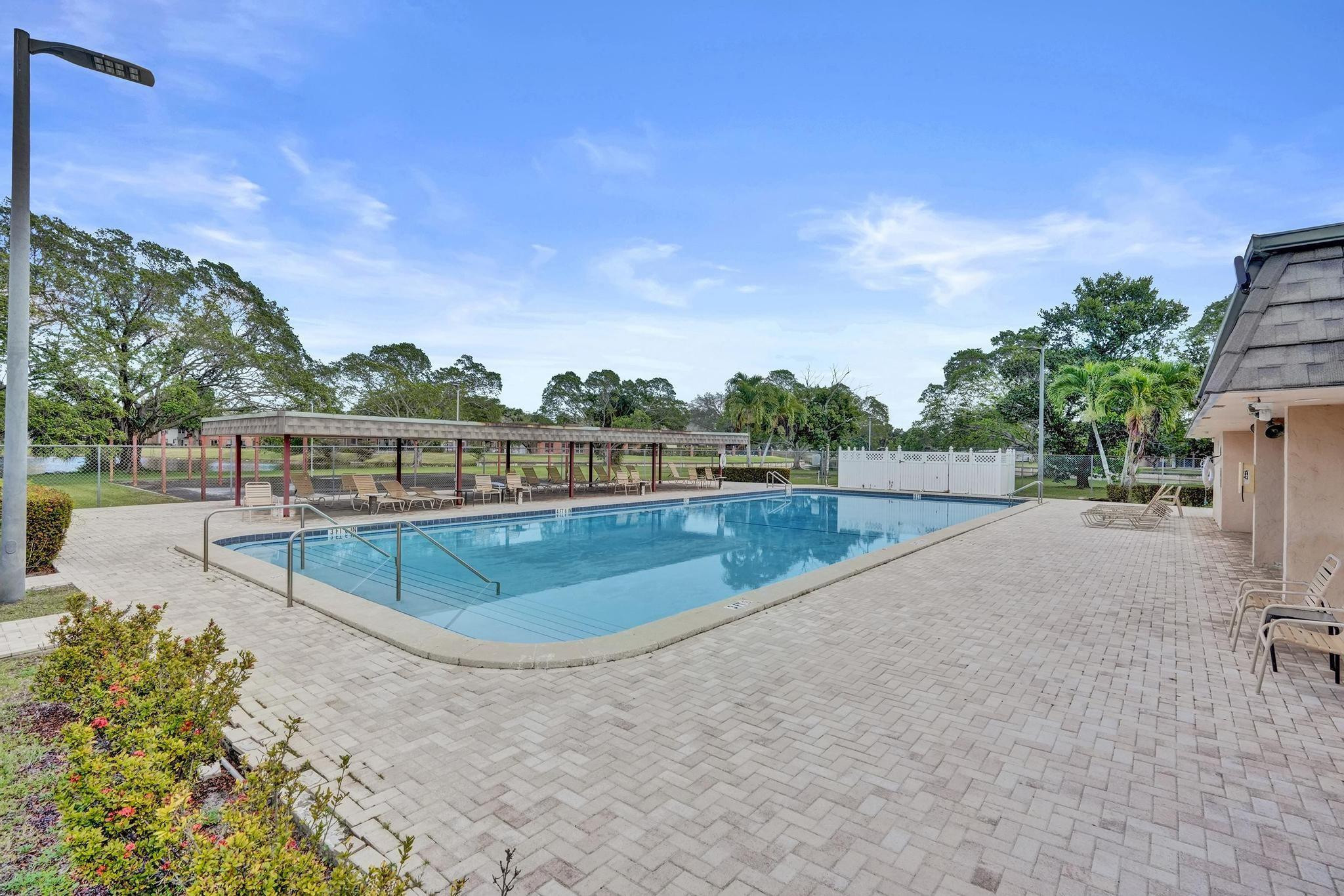 MAINLANDS OF TAMARAC LAKE - Residential