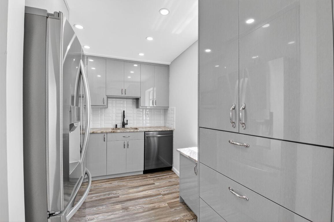 Kings Point Normandy Condos - Residential