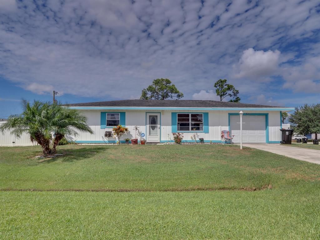 Photo of 1430 SE Ocean Lane Ln, Port Saint Lucie, FL 34983 (MLS # R10827155)
