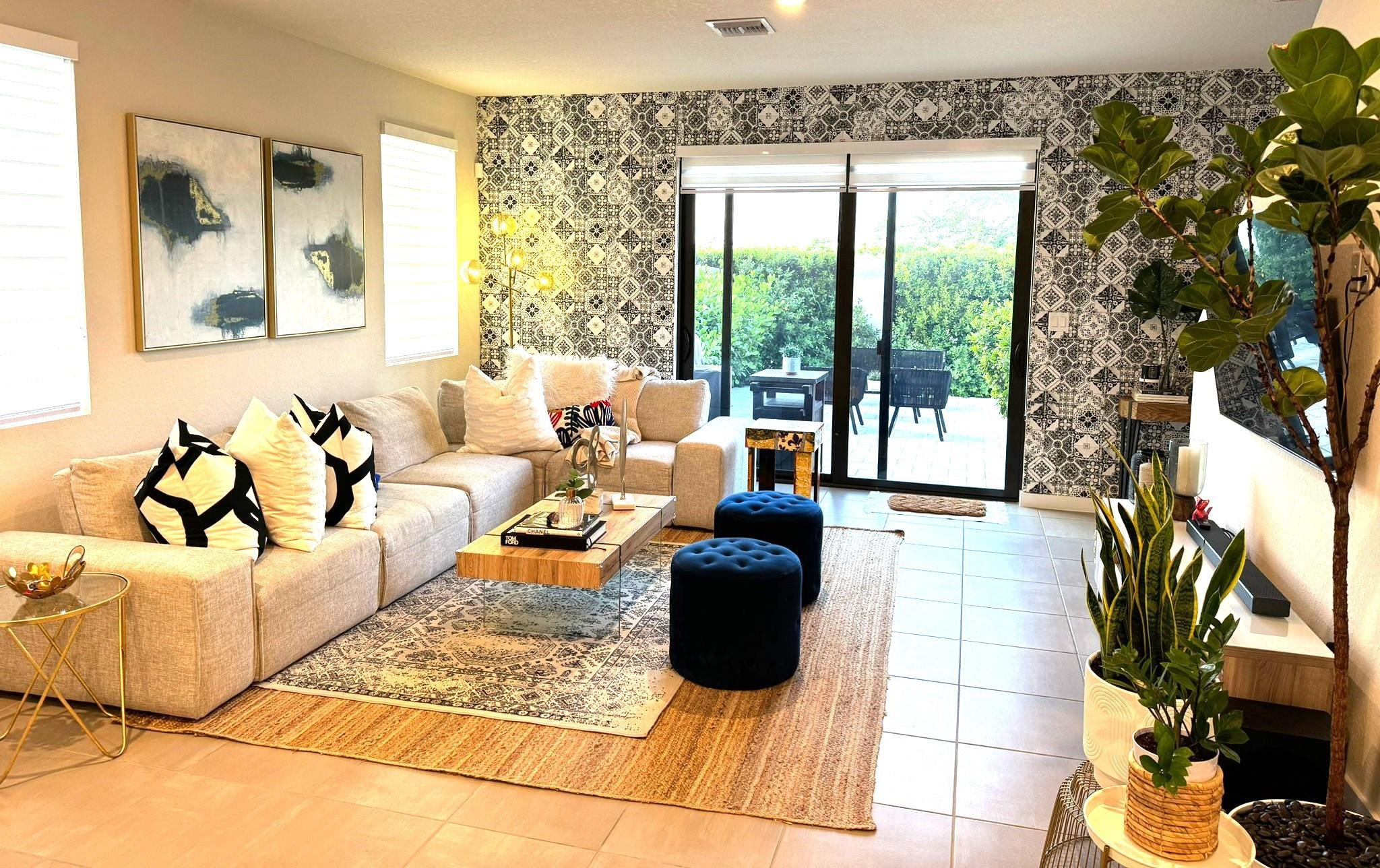 MC RESIDENTIAL - Residential Lease