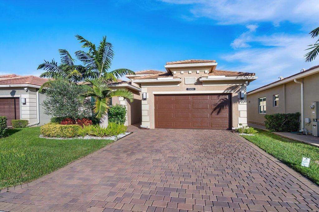 Photo of 15434 Blue River Road, Delray Beach, FL 33446 (MLS # R10953158)