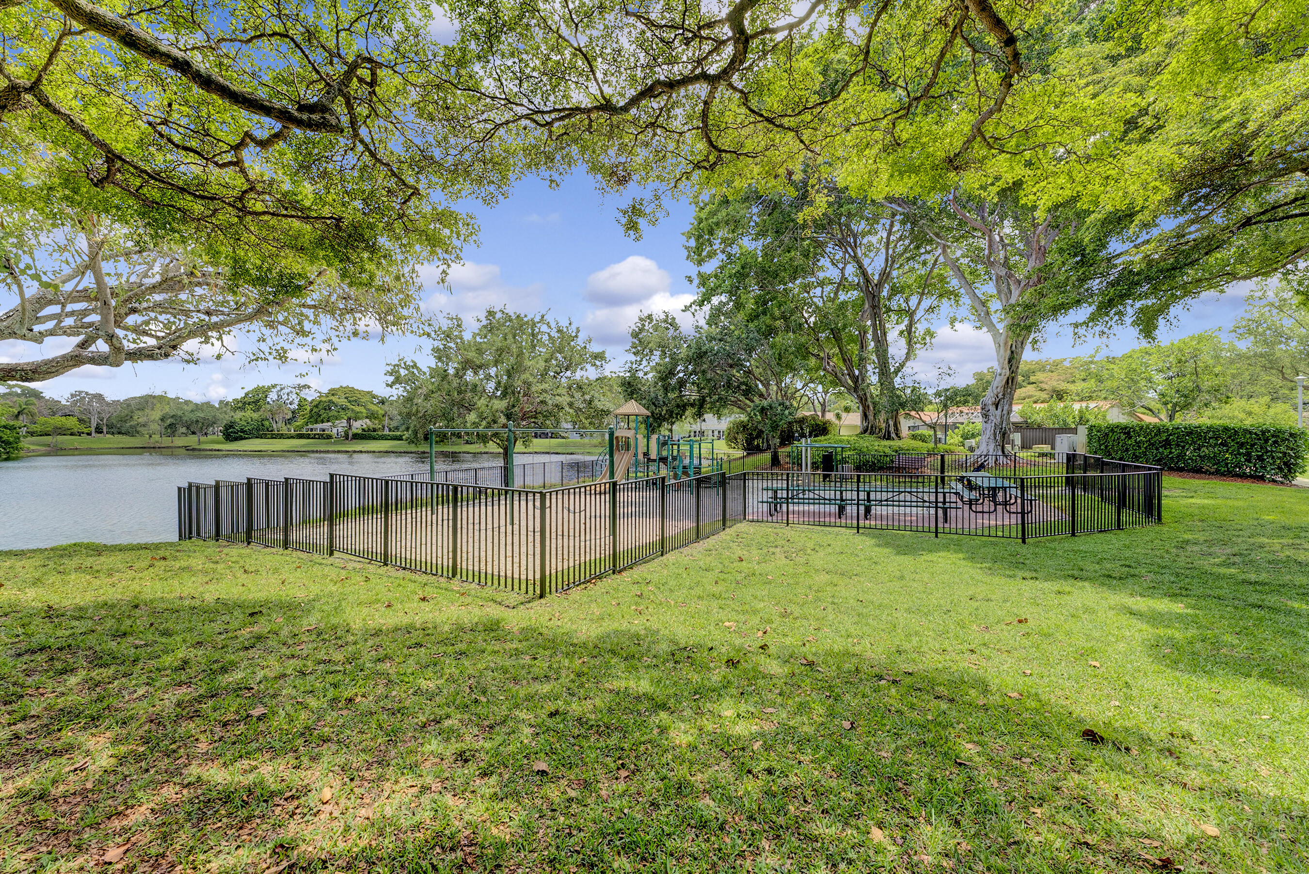 TIMBERCREEK AS - Residential