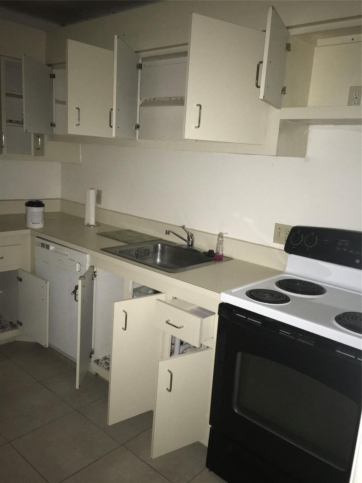 INVERRARY GARDENS I COND - Residential