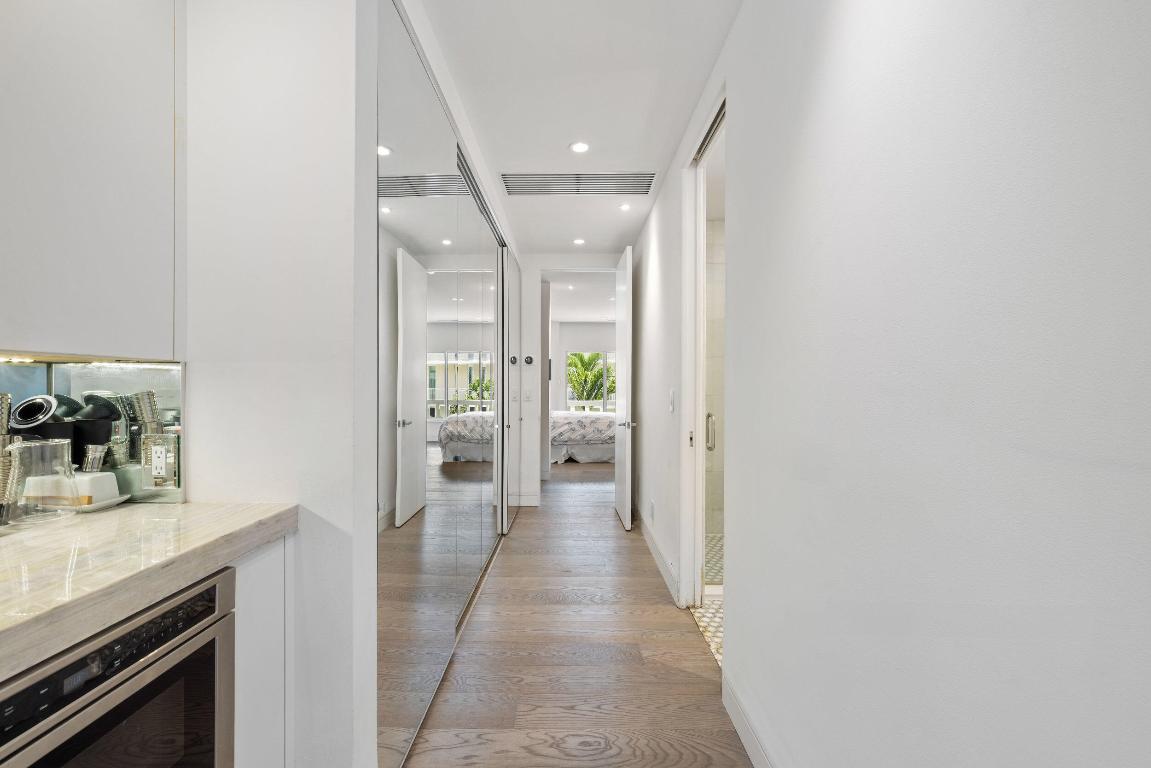 THREE HUNDRED SOUTH OCEAN BLVD APTS INC 300 S OCEA - Residential