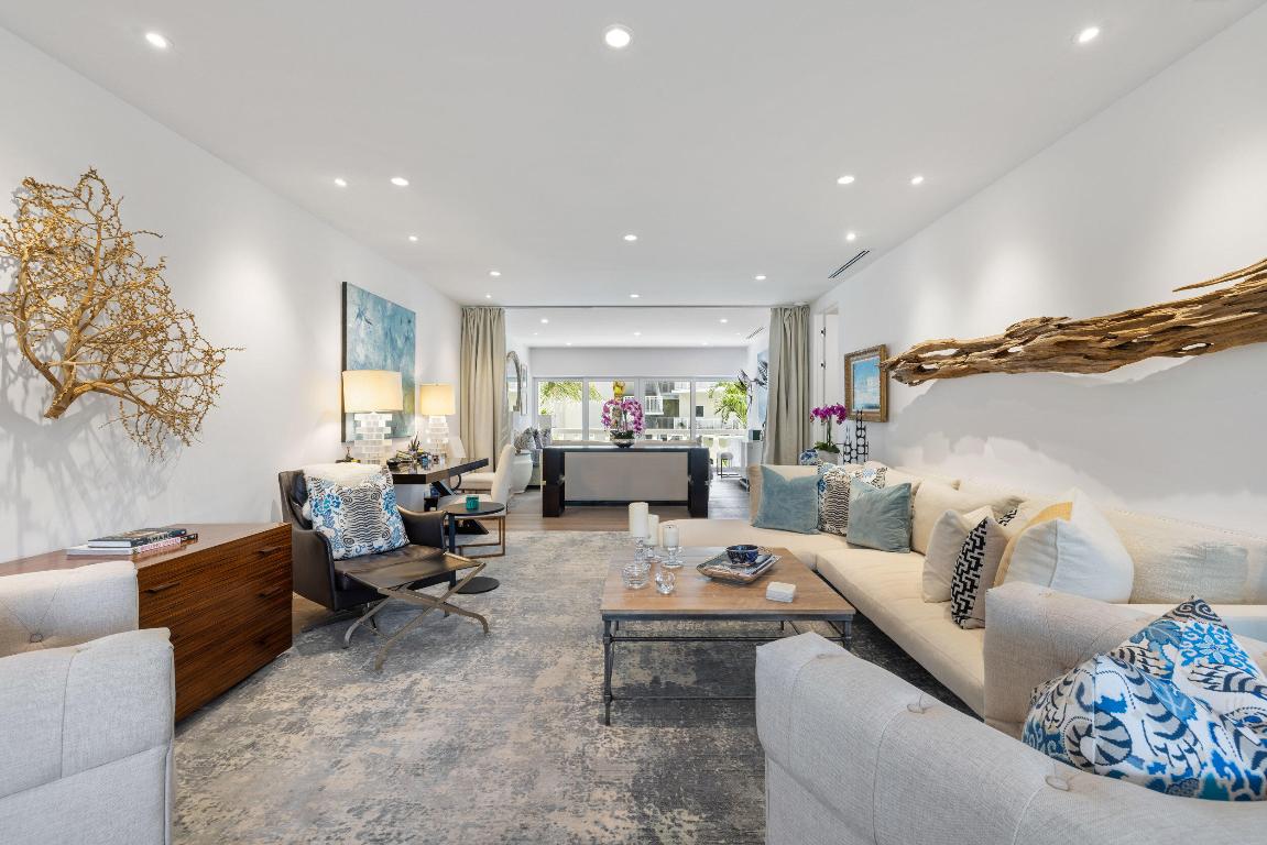 THREE HUNDRED SOUTH OCEAN BLVD APTS INC 300 S OCEA - Residential