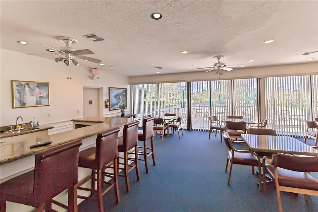 PALM BEACH HARBOUR CLUB C - Residential