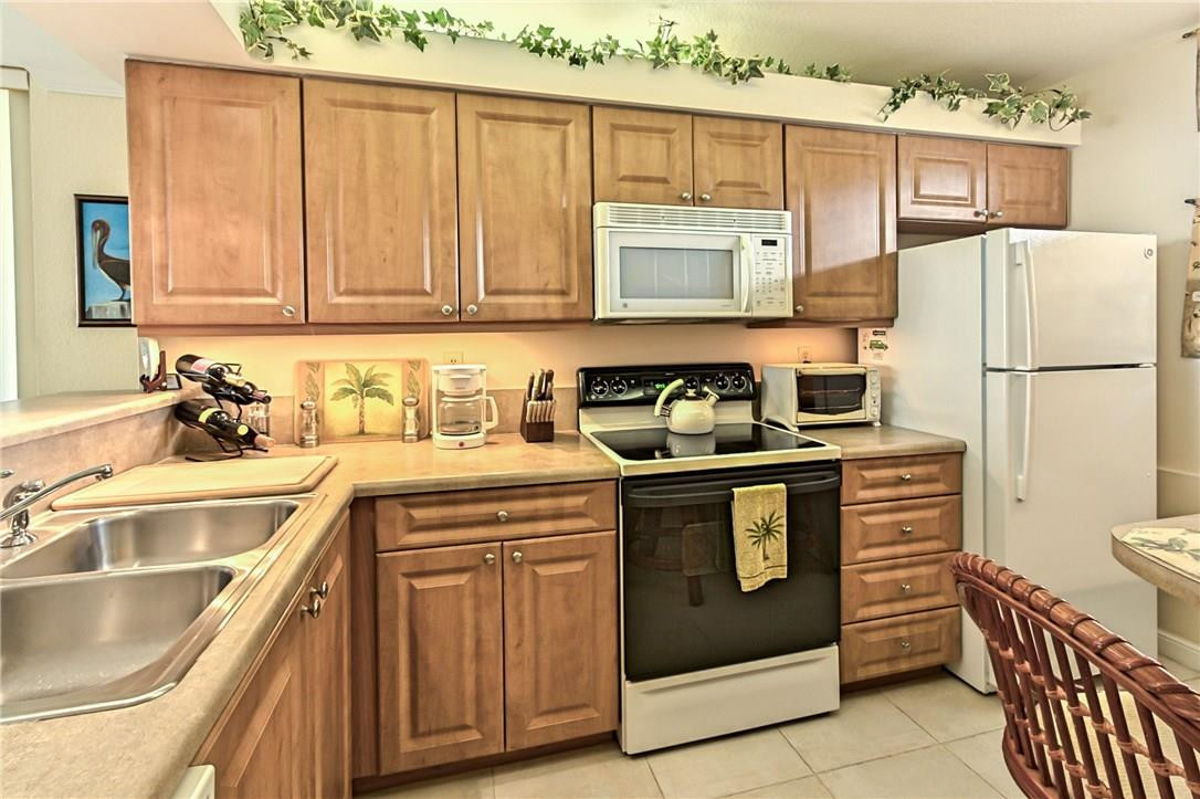 PALM BEACH HARBOUR CLUB C - Residential