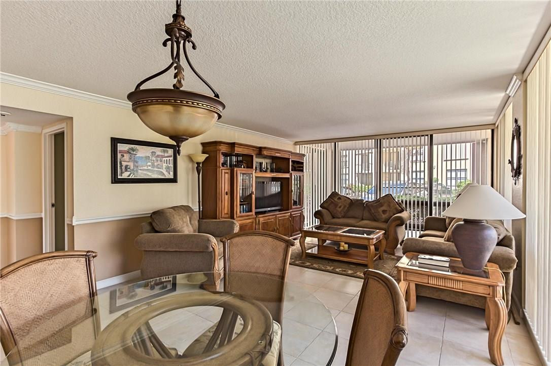 PALM BEACH HARBOUR CLUB C - Residential