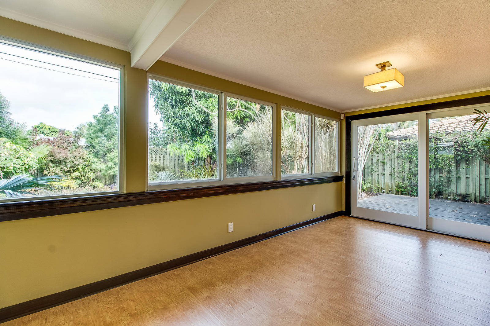 PLEASANT RIDGE - Residential