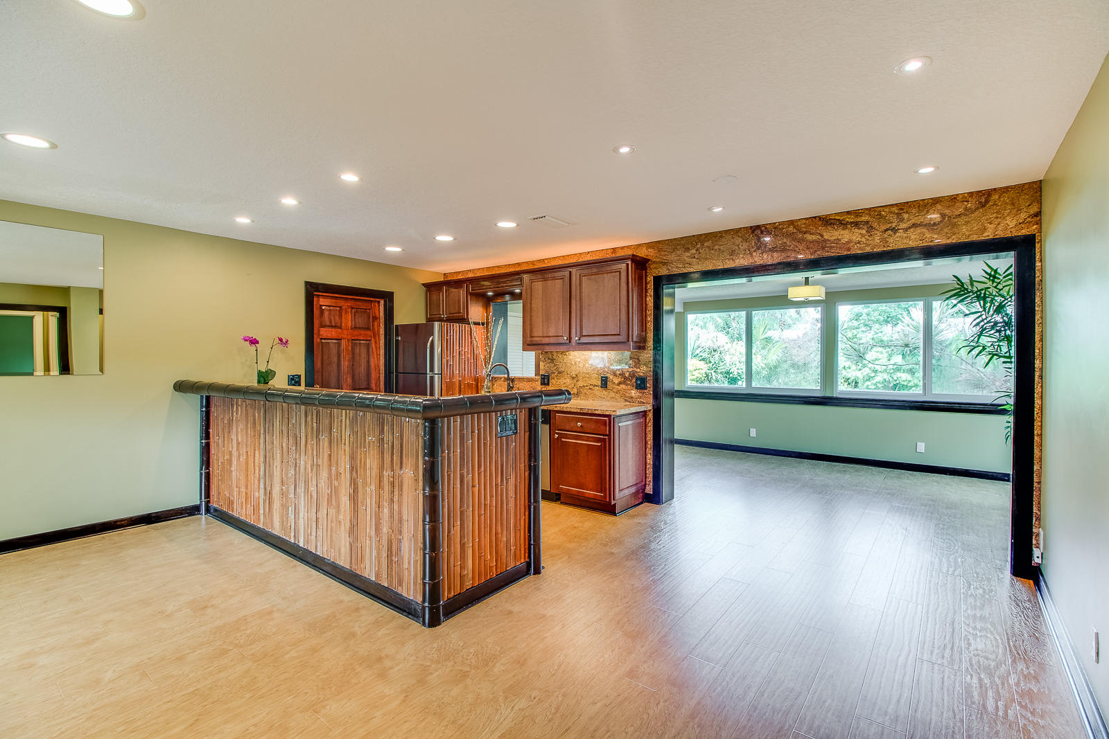 PLEASANT RIDGE - Residential