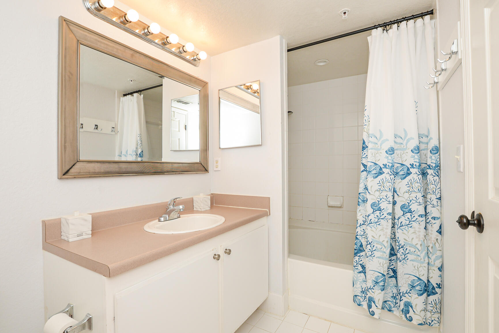 THE CLUB AT ST LUCIE WEST, A CONDOMINIUM - Residential