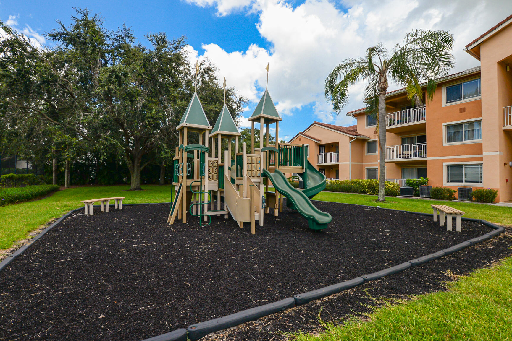 THE CLUB AT ST LUCIE WEST, A CONDOMINIUM - Residential