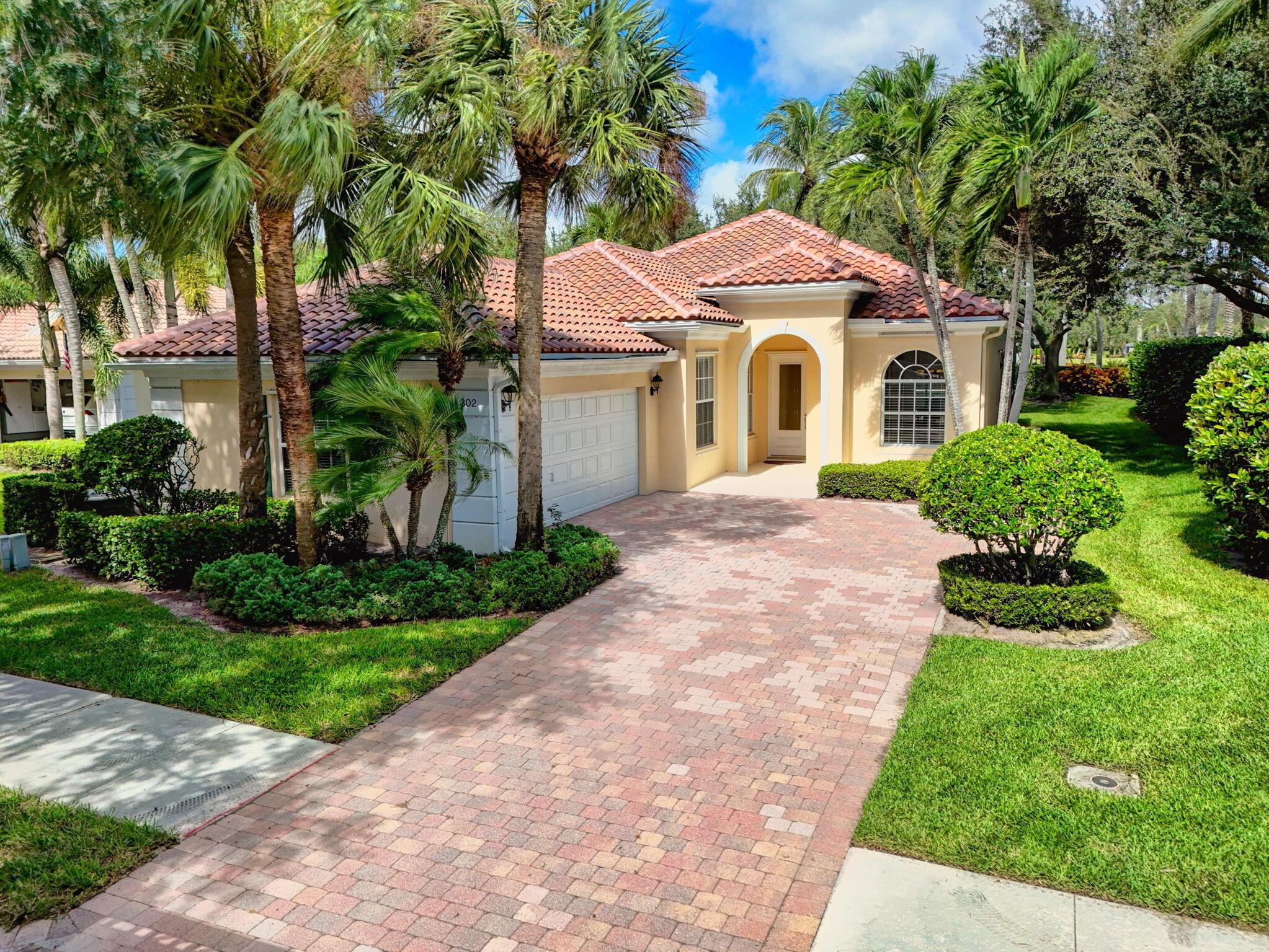 ISLES AT PALM BEACH GARDE - Residential