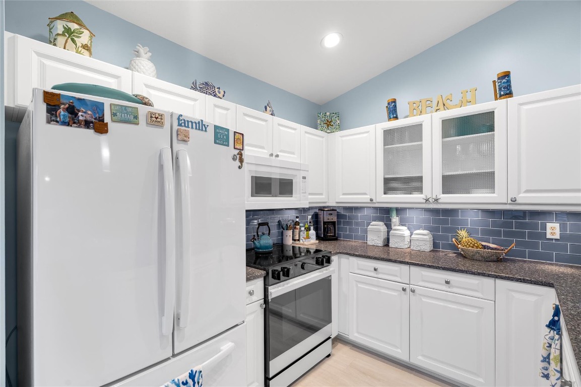 RIVERWALK AT SANDS - Residential