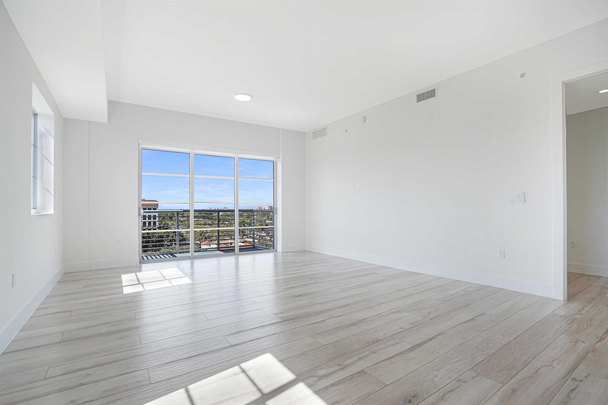 155 E Boca Raton Road 822